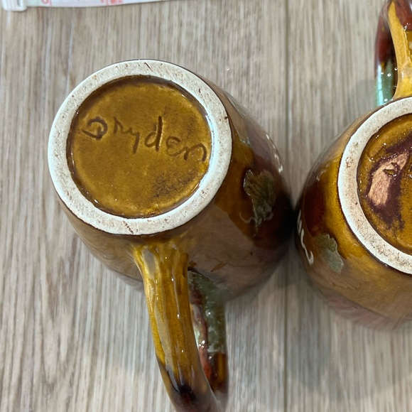 Dryden Handcrafted Brown Ceramic Mugs Set - Picture 3 of 3